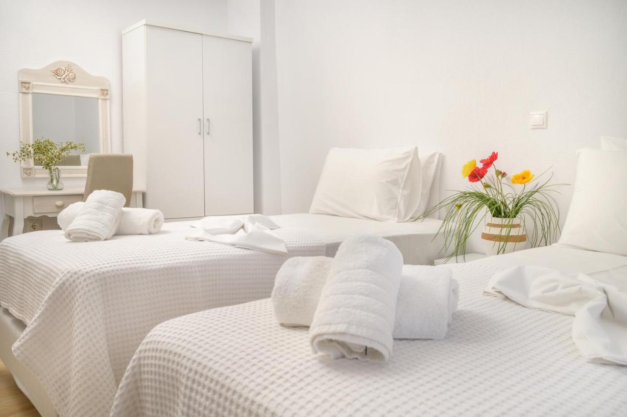 Apartmán Elizabeth Stone House Nea Roda Exteriér fotografie