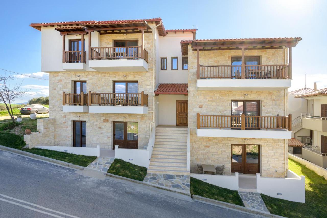Apartmán Elizabeth Stone House Nea Roda Exteriér fotografie