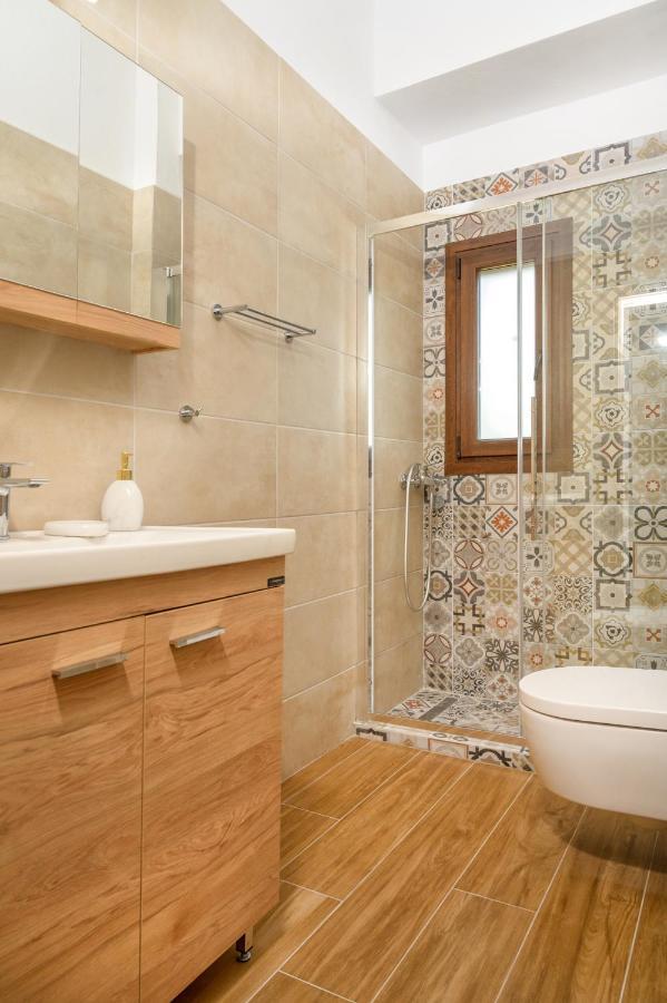 Apartmán Elizabeth Stone House Nea Roda Exteriér fotografie